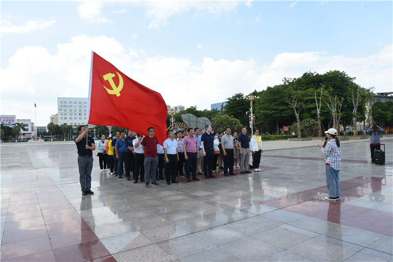 【党史学习教育】我院赴龙州开展“感恩党 跟党走”党史学习教育现场教学活动