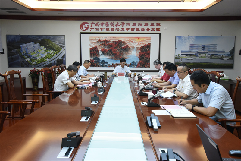 【主题教育】学校党委副书记何并文到我院指导学习贯彻习近平新时代中国特色社会主义思想主题教育专题民主生活会