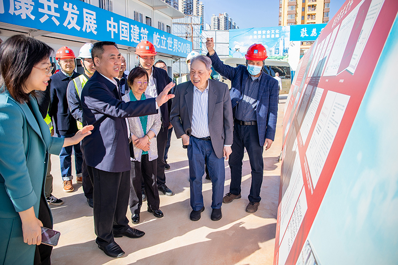 陈可冀院士莅临学校仙葫校区以及我院凤岭南医院建设项目工地参观指导