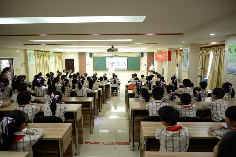 【中国麻醉周】我院手术麻醉科走进华强路小学，为孩子们上生命“必修课”